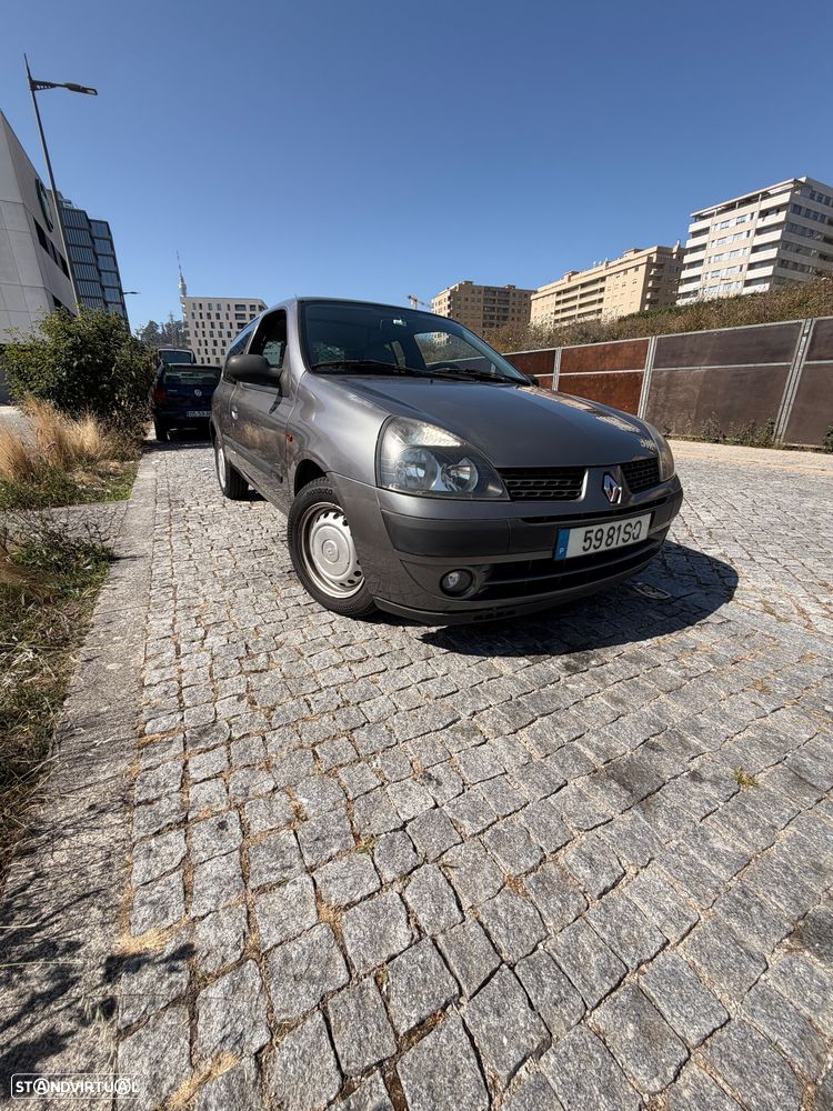 Renault Clio 1.5 dCi S - 1
