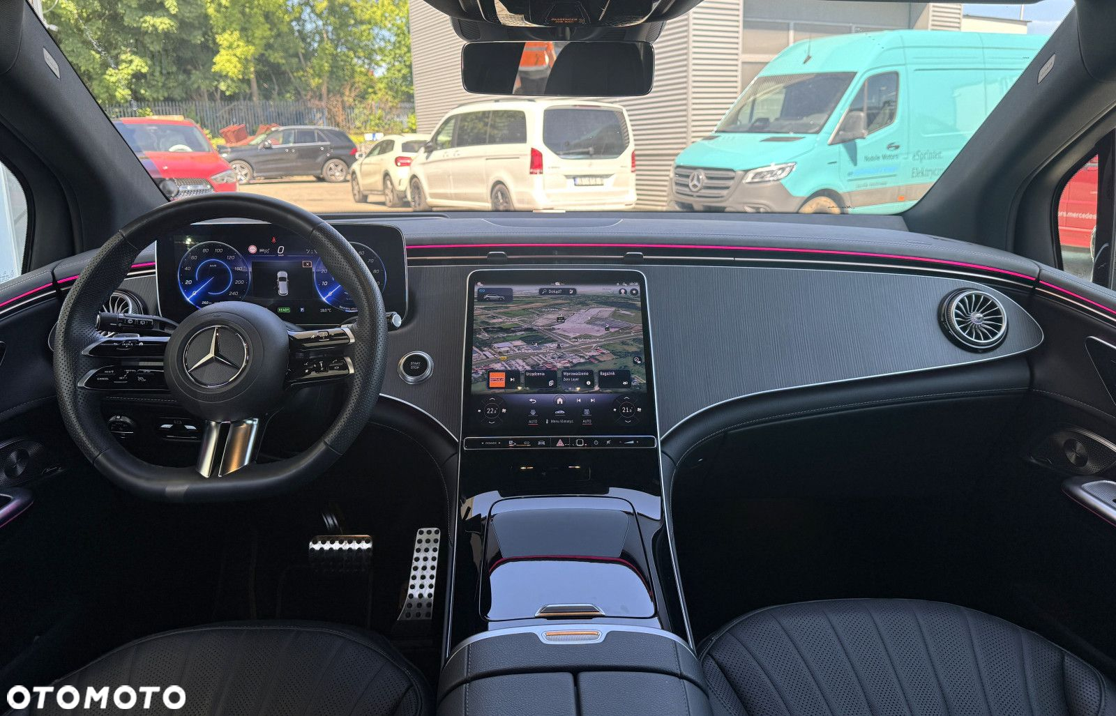 Mercedes-Benz EQE - 8