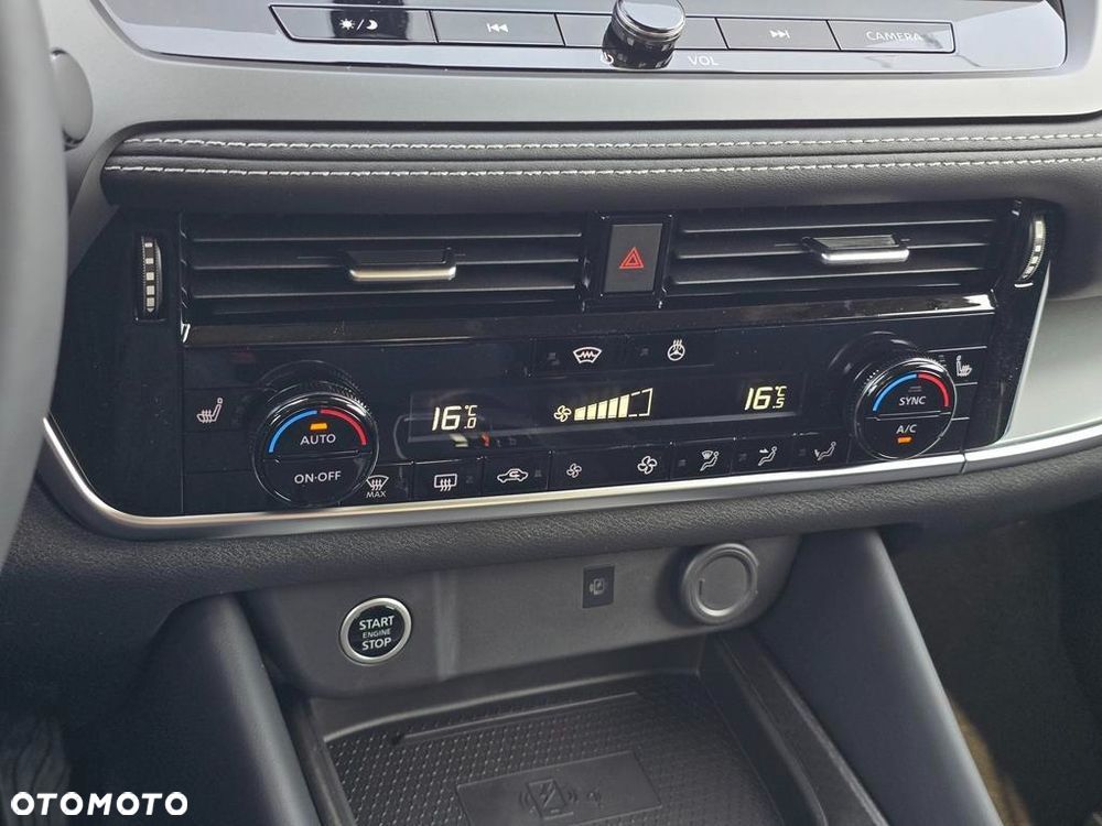 Nissan Qashqai 1.3 DIG-T MHEV N-Connecta Xtronic - 15