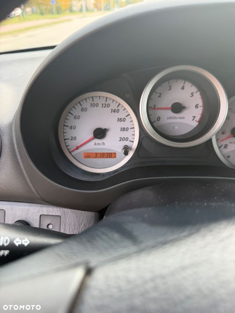 Toyota RAV4 - 15