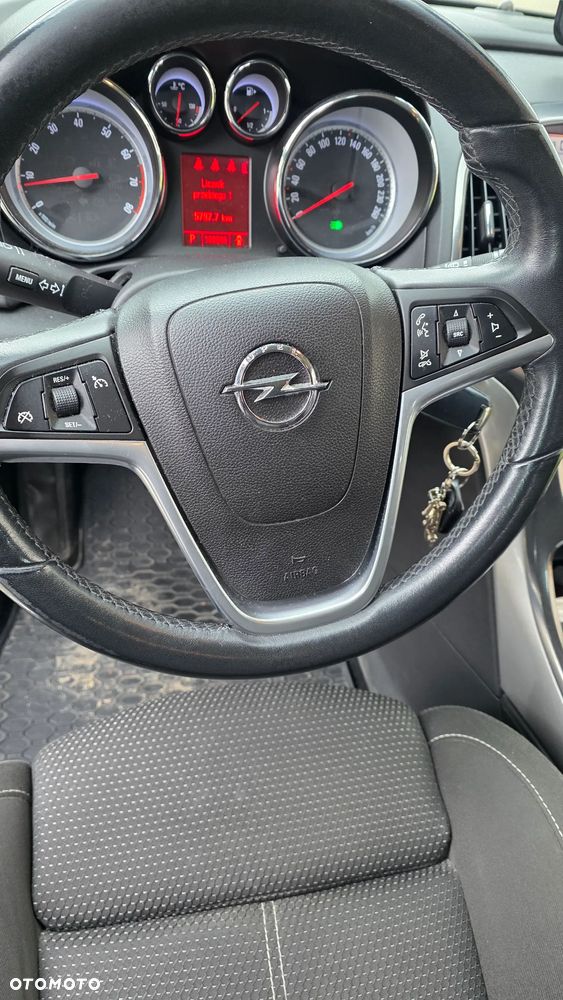 Opel Astra 1.6 Turbo Automatik Cosmo - 10