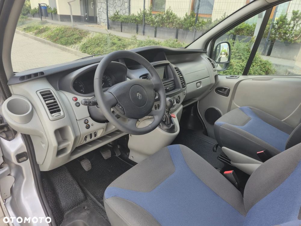 Renault Trafic - 29