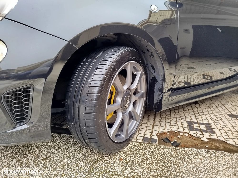 Abarth 595C 1.4 T-Jet 595 - 18