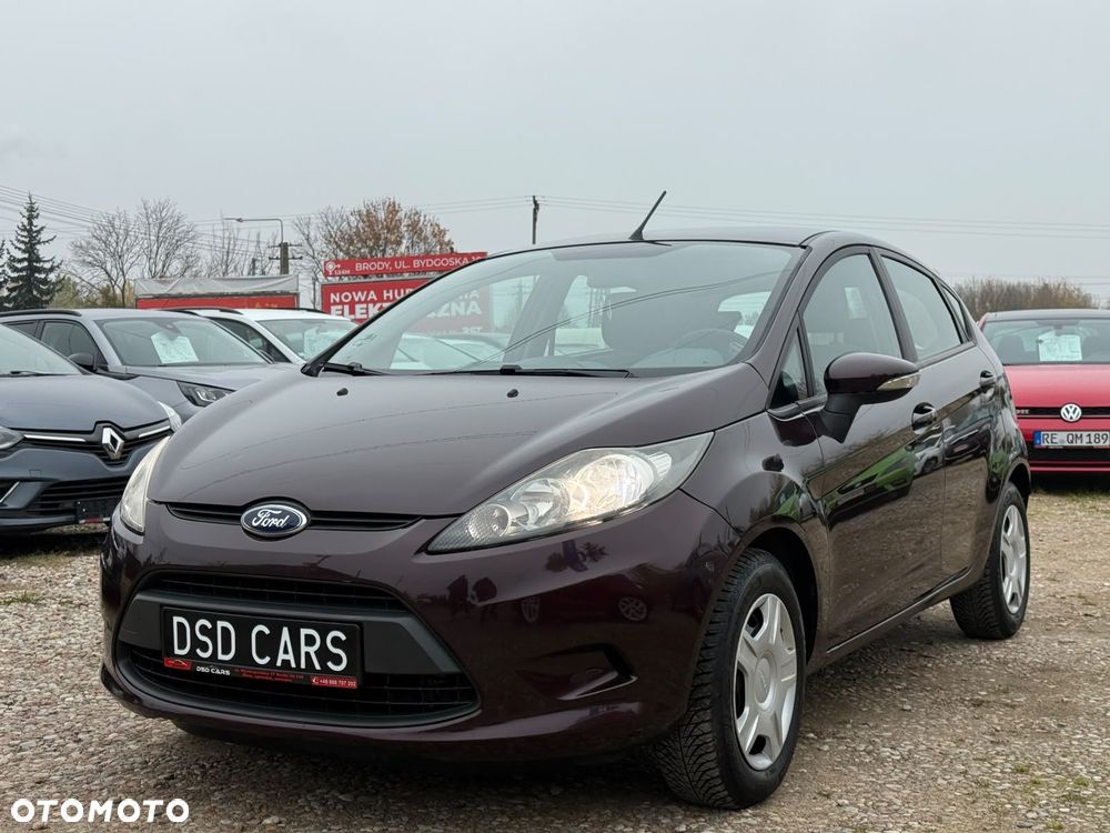 Ford Fiesta 2009 photo 2