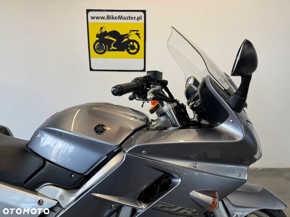 Yamaha FJR - 10