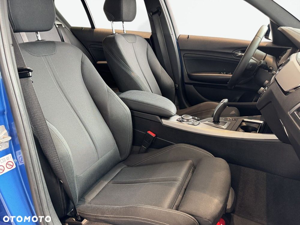 BMW Seria 1 - 18
