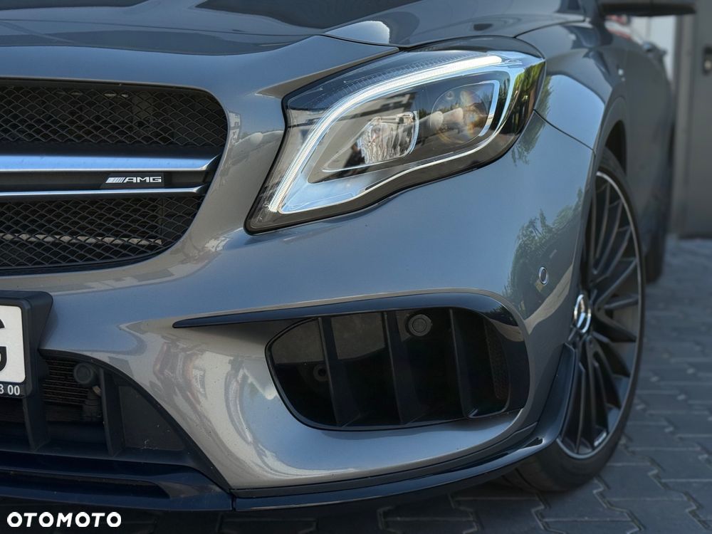 Mercedes-Benz GLA AMG 45 4-Matic - 3