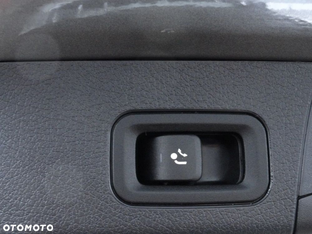 Mercedes-Benz GLB 200 d 8G-DCT Edition AMG Line - 25