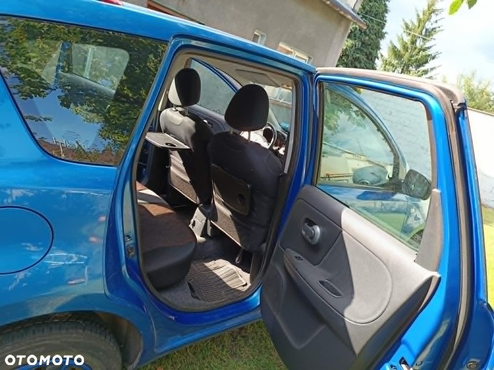 Nissan Note 1.4 more - 11