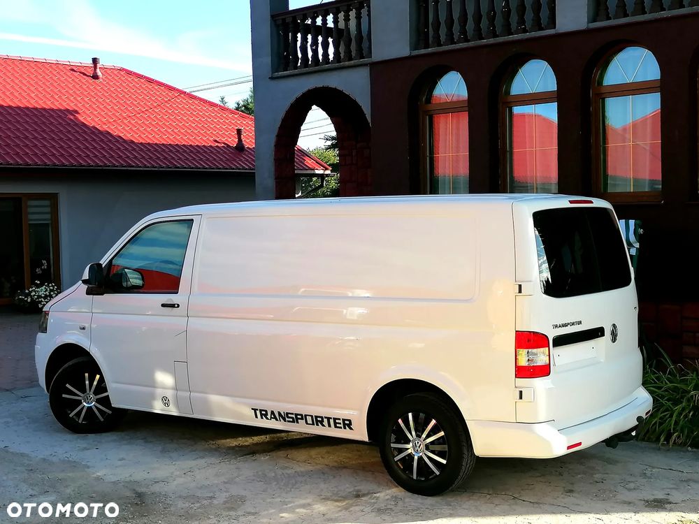 Volkswagen TRANSPORTER T5 - 23