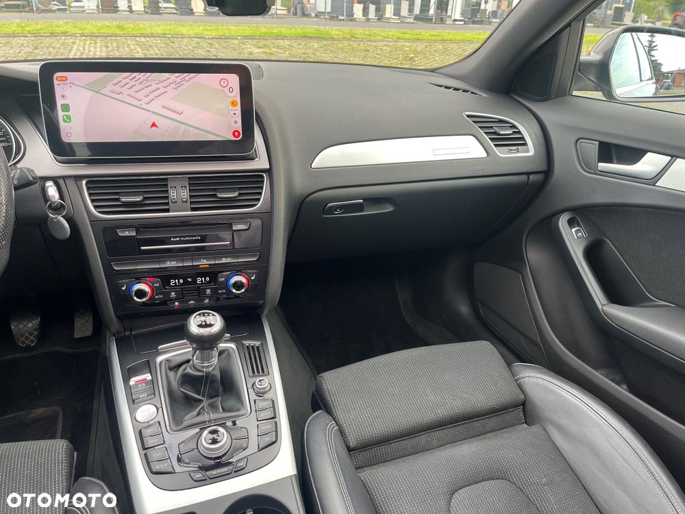 Audi A4 Avant 2.0 TDI DPF quattro S line Sportpaket - 19