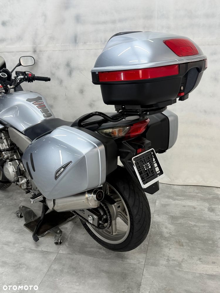 Honda CBF - 19
