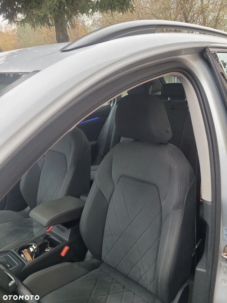 Volkswagen Golf - 13