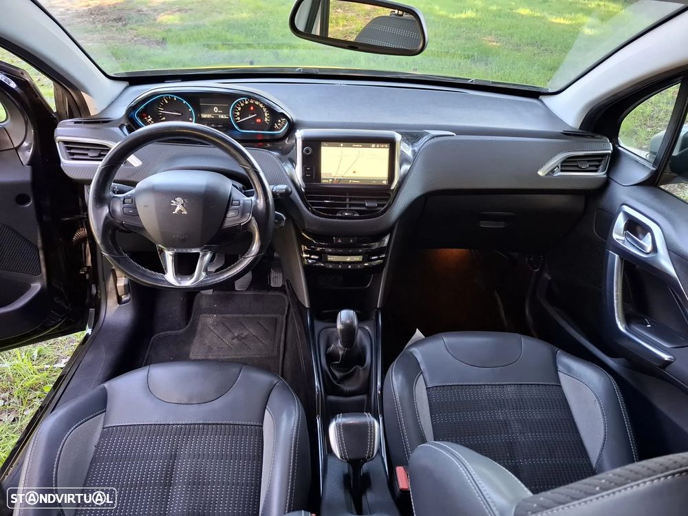 Peugeot 2008 1.6 BlueHDi Allure - 22