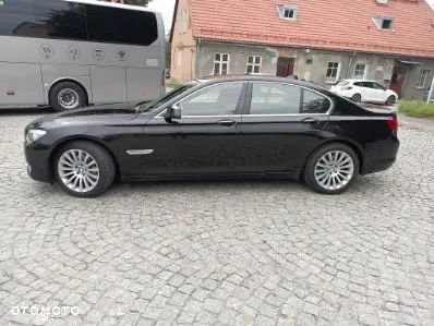 BMW Seria 7 - 8
