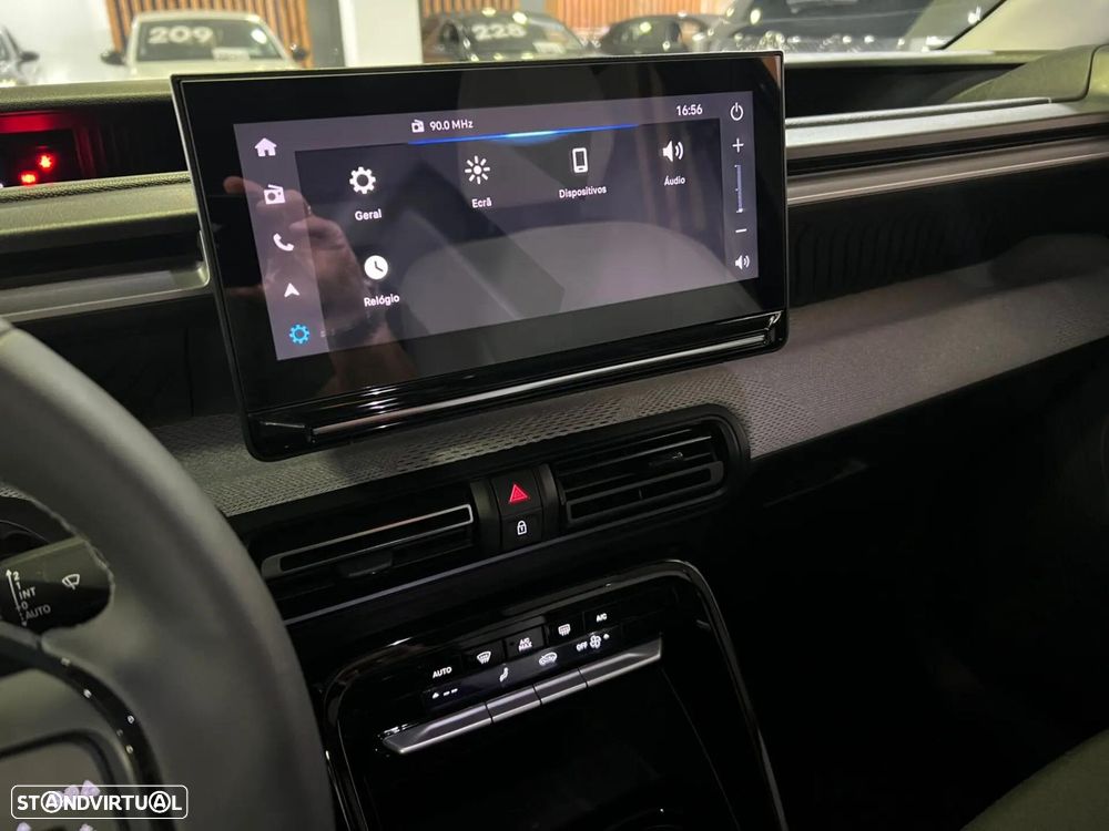 Citroën e-C3 44 kWh Autonomia Conforto Max - 23