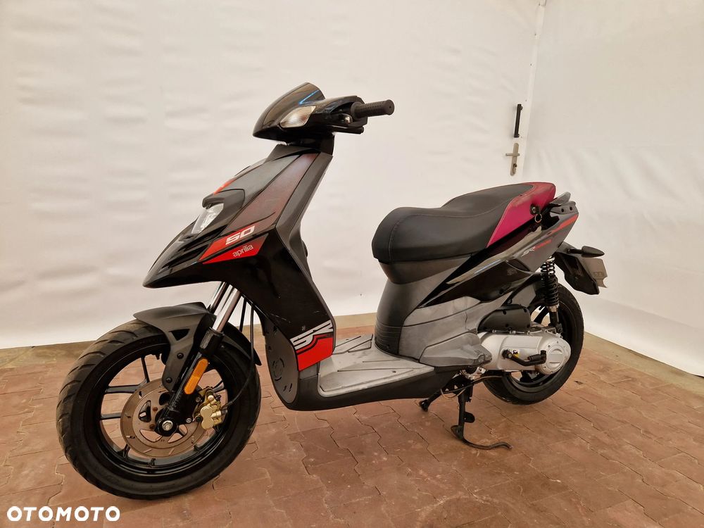 Aprilia SR - 6