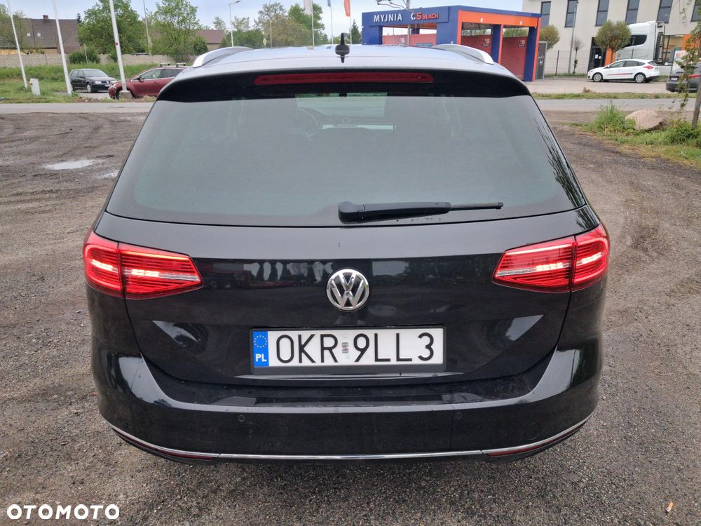 Volkswagen Passat 1.6 TDI SCR DSG Business - 17