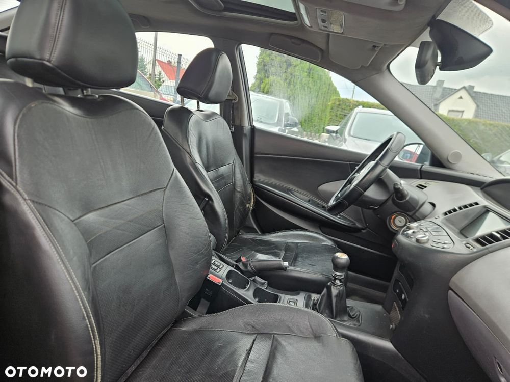 Nissan Primera - 6