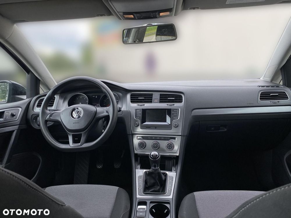 Volkswagen Golf VII 1.2 TSI BMT Trendline - 4