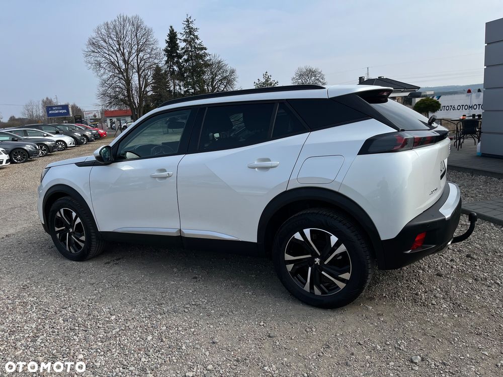 Peugeot 2008 PureTech 130 EAT8 Allure Pack - 3