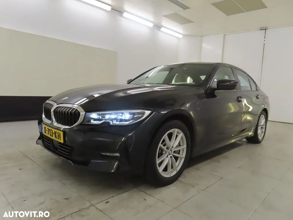 BMW Seria 3 - 1