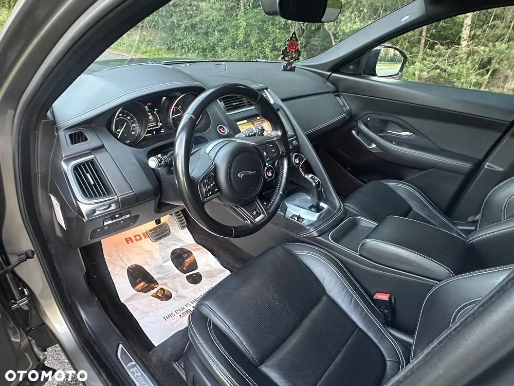 Jaguar E-Pace D150 AWD R-Dynamic - 25