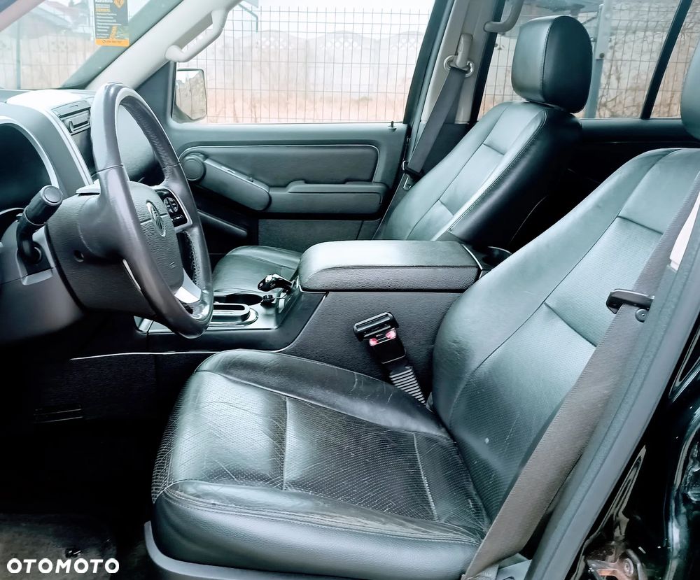 Mercury Mountaineer - 8