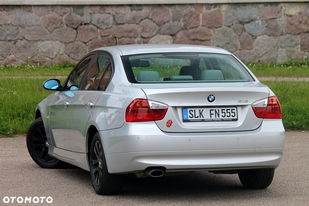 BMW Seria 3 318i Edition Exclusive - 10