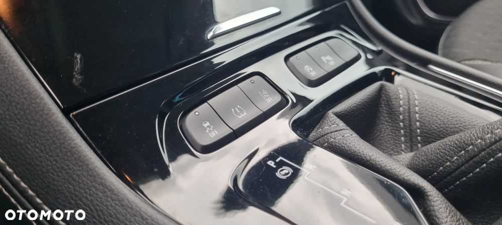 Opel Grandland X 1.2 T GPF Design Line S&S - 37