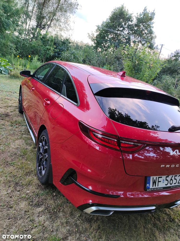 Kia ProCeed - 16