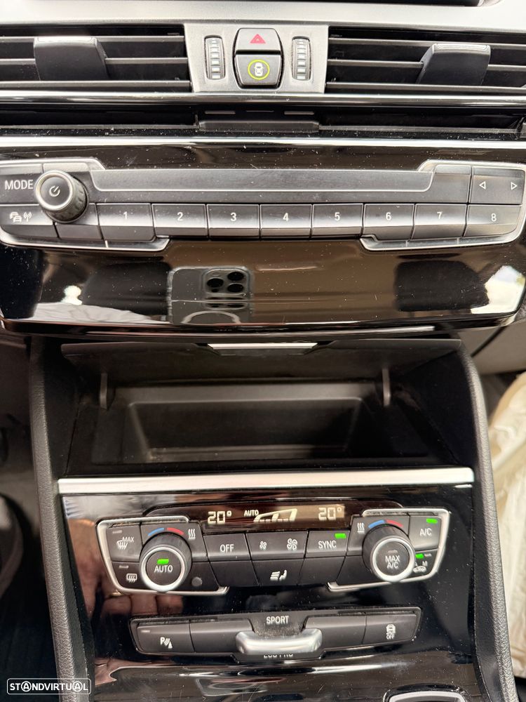 BMW 216 Active Tourer d - 24