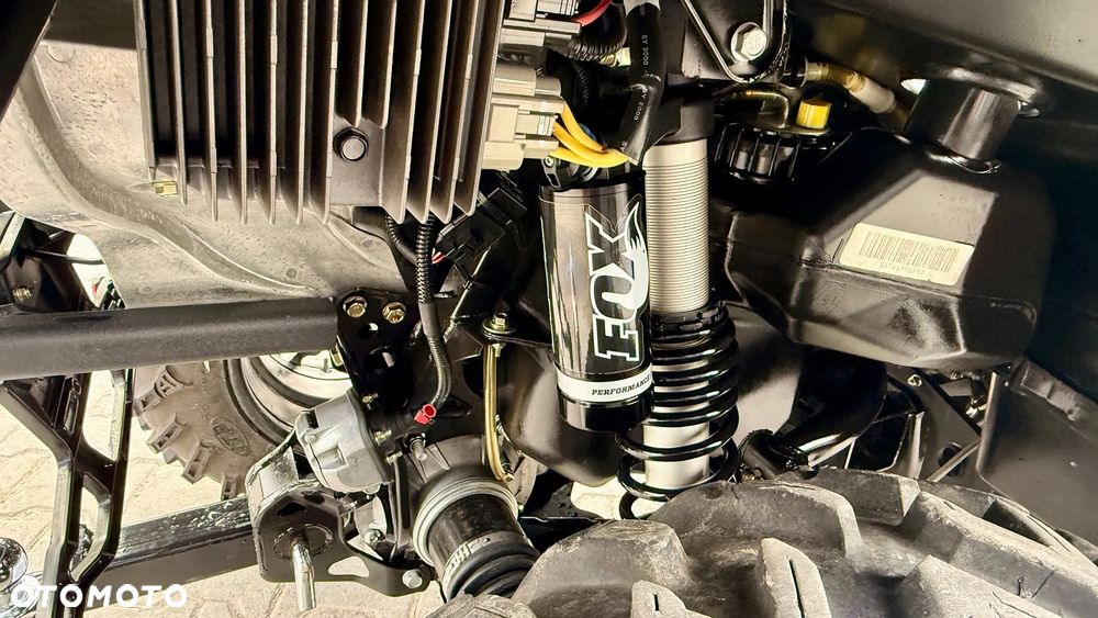 Can-Am Outlander Max - 10
