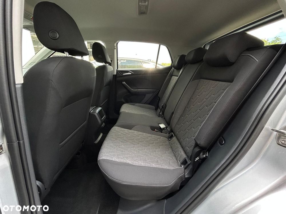 Volkswagen T-Cross - 19
