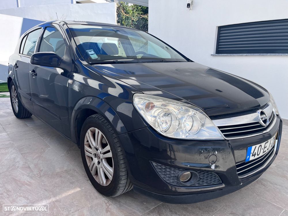 Opel Astra 1.3 CDTI Cosmo - 3