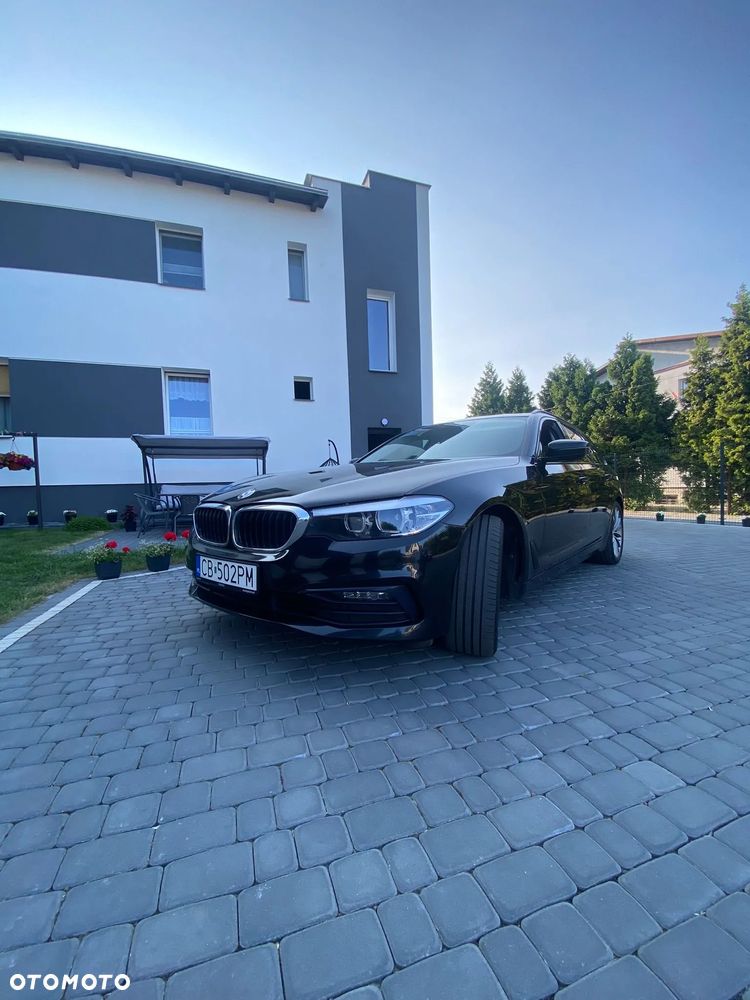 BMW Seria 5 518d Sport Line sport - 3