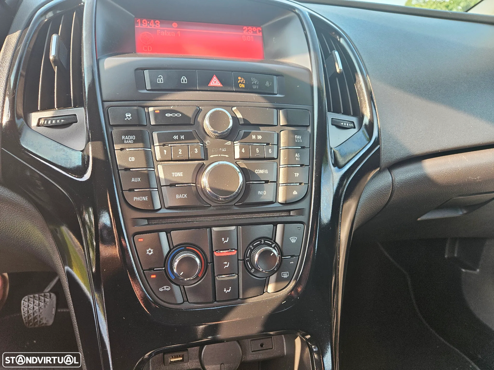 Opel Astra Sports Tourer 1.7 CDTi Executive S/S - 17