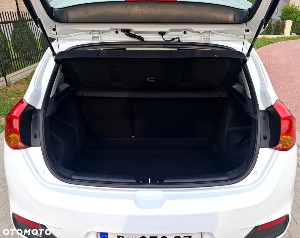 Kia Ceed 1.4 CVVT Dream Team Edition - 13