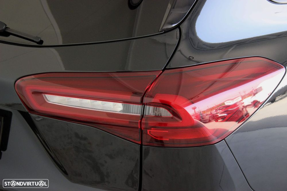 Ford Focus SW 1.5 TDCi EcoBlue ST-Line - 10