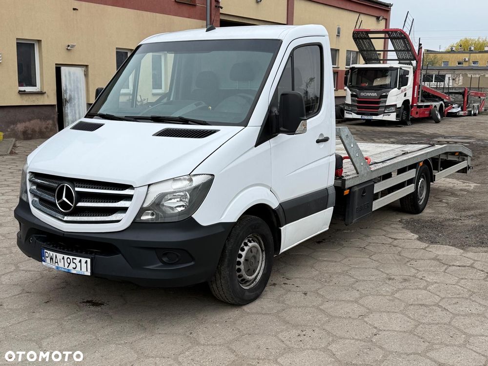 Mercedes-Benz Sprinter - 3