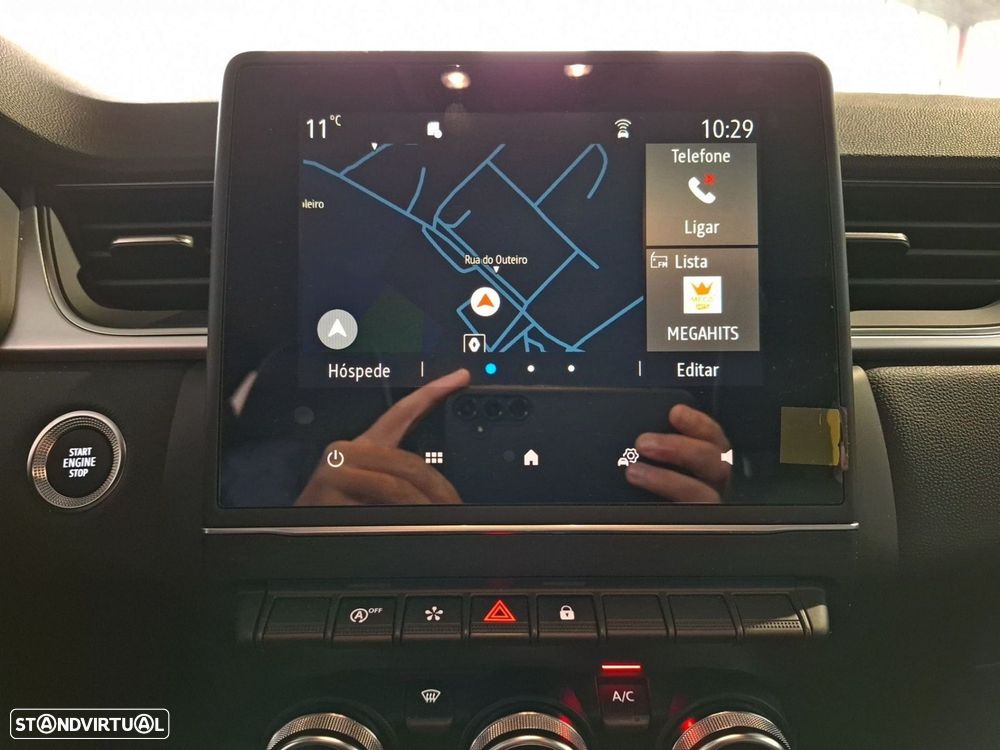 Renault Captur 1.0 TCe Techno Bi-Fuel - 23