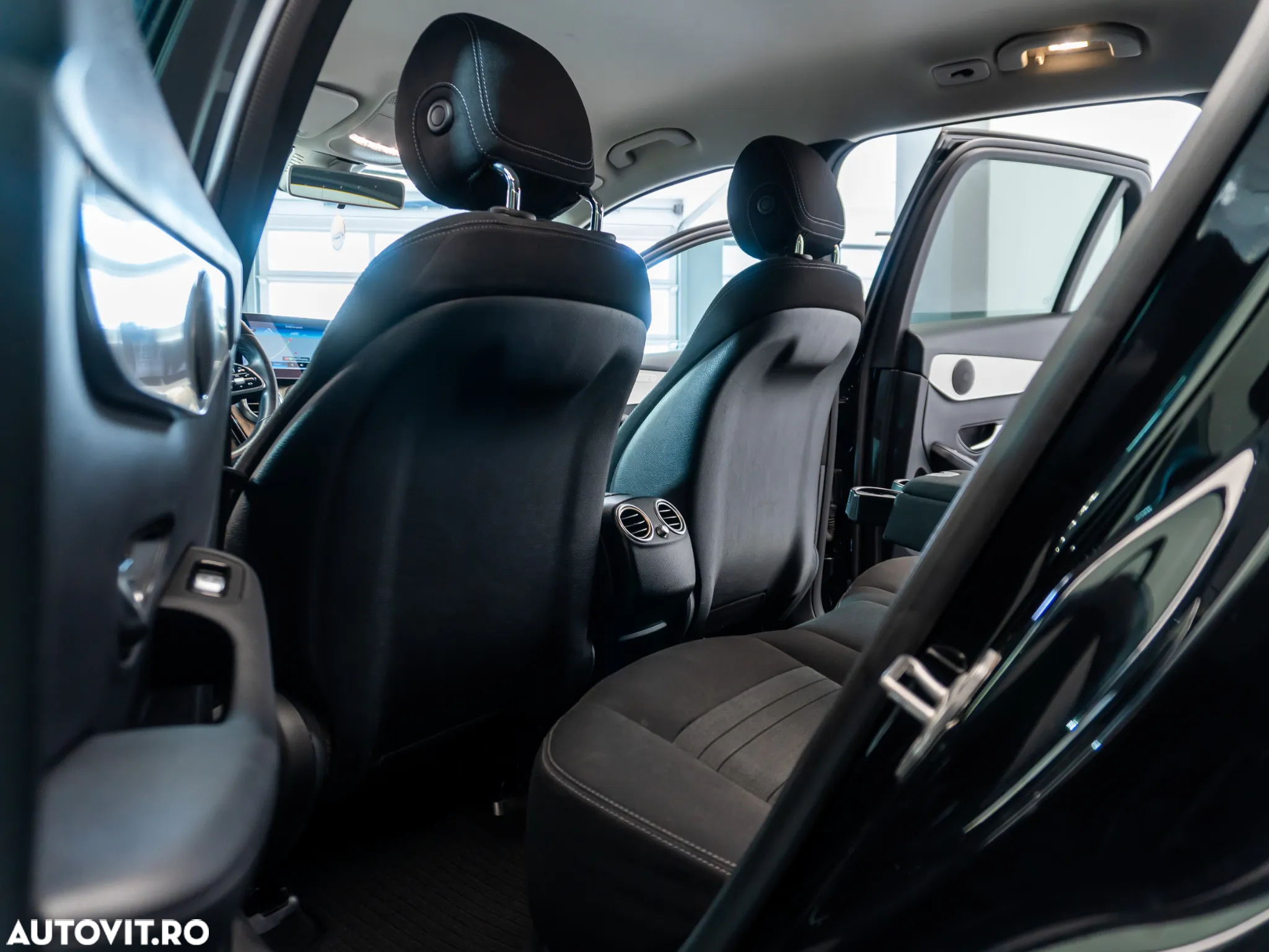 Mercedes-Benz GLC 220 d 4Matic 9G-TRONIC - 18