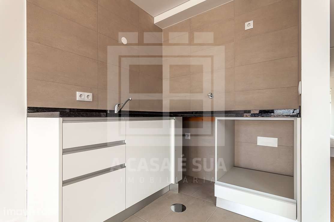 Prédio novo com 4 apartamentos na Praia do Furadouro - Grande imagem: 4/35
