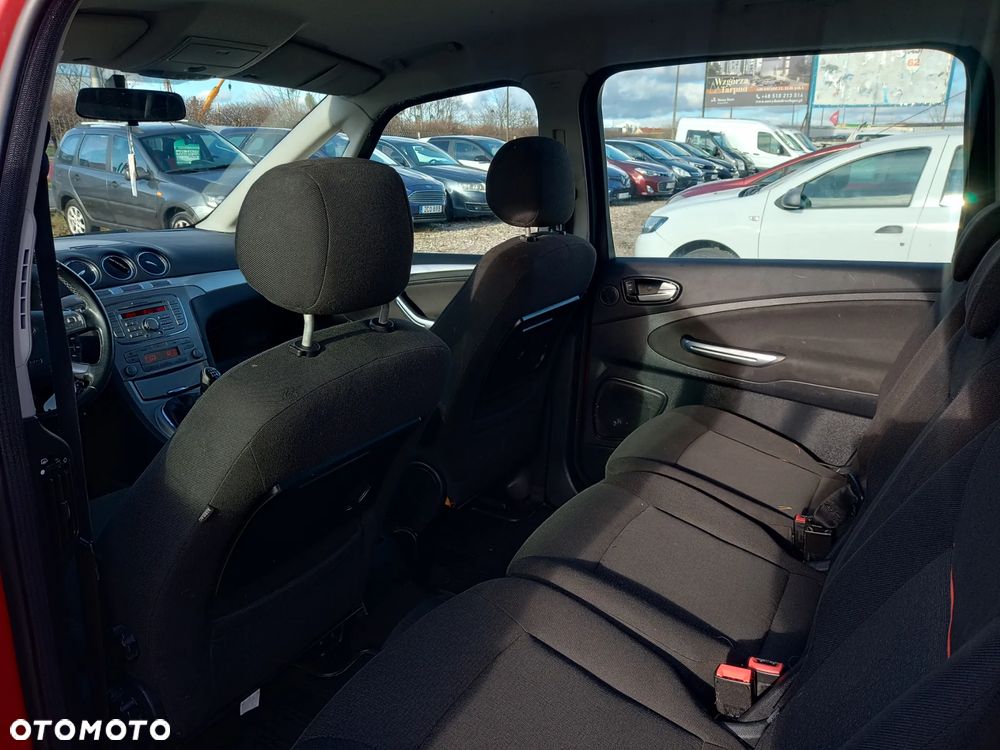 Ford Galaxy 2.0 Ambiente - 13