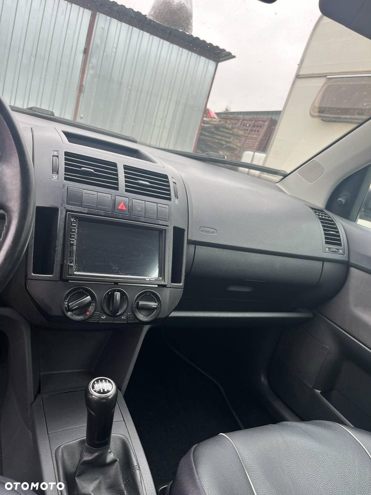 Volkswagen Polo 1.2 Comfortline - 3