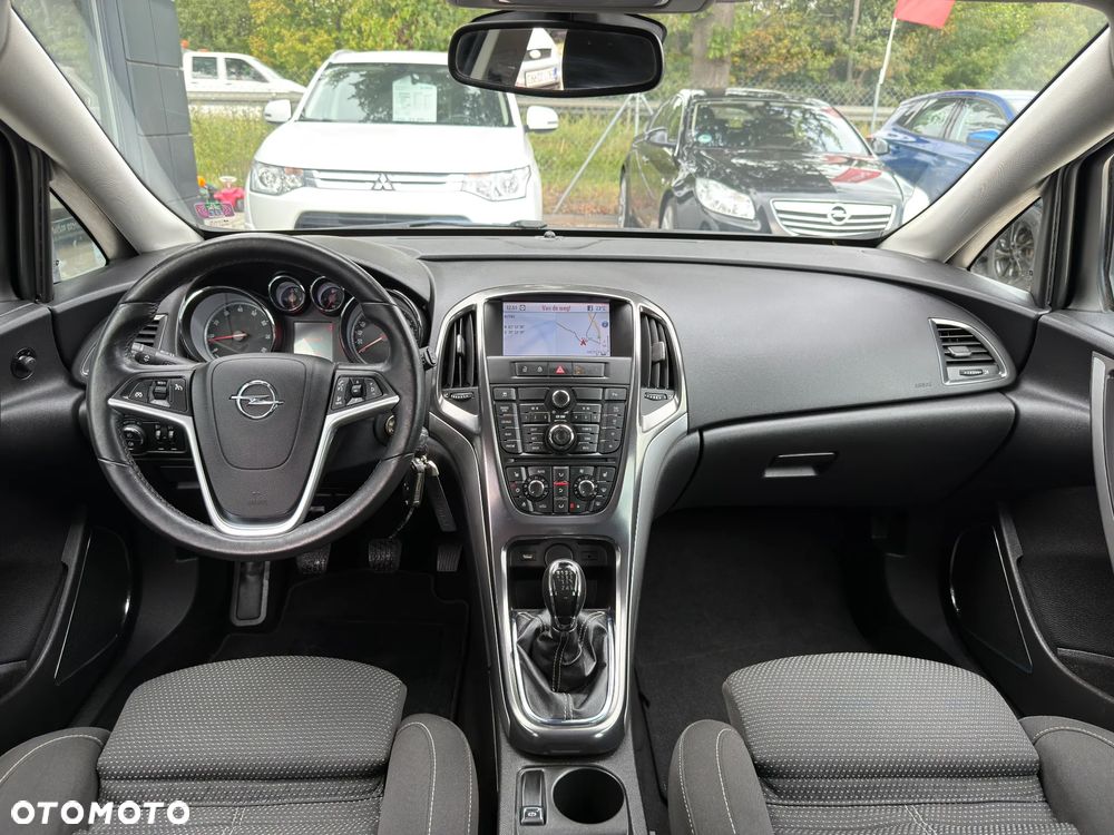 Opel Astra 1.4 T Cosmo - 8