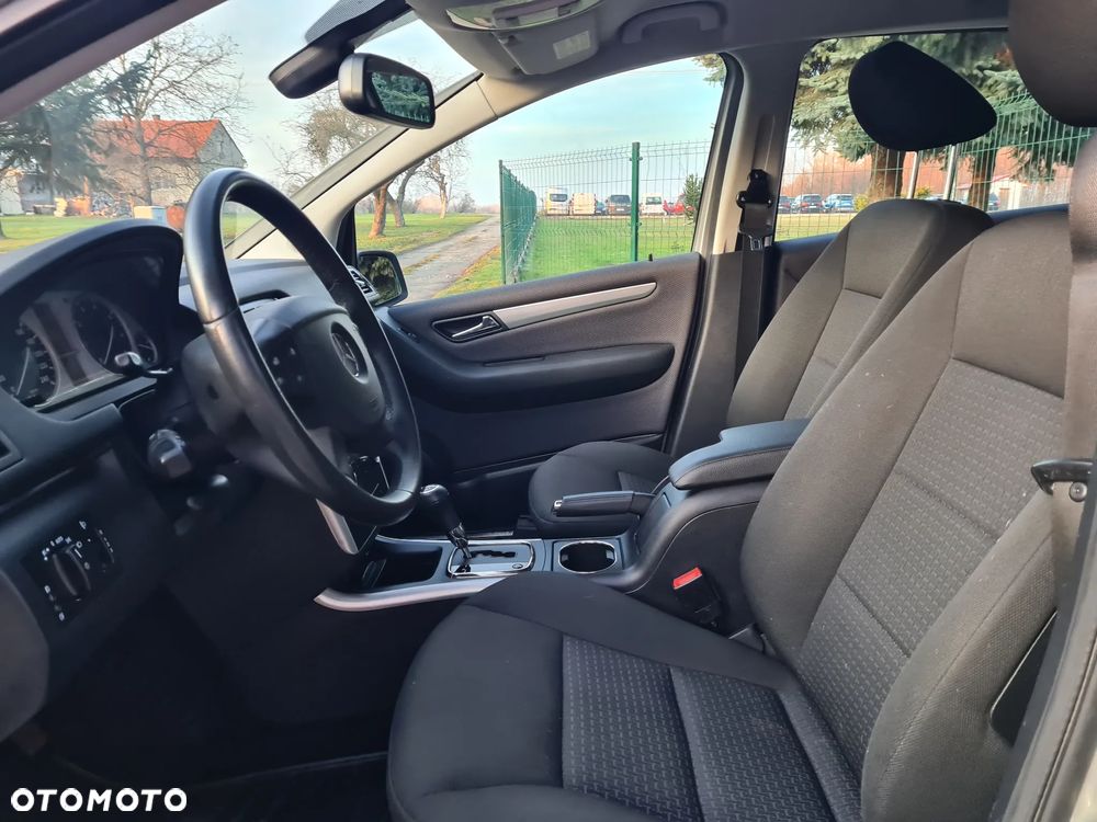 Mercedes-Benz Klasa B - 11