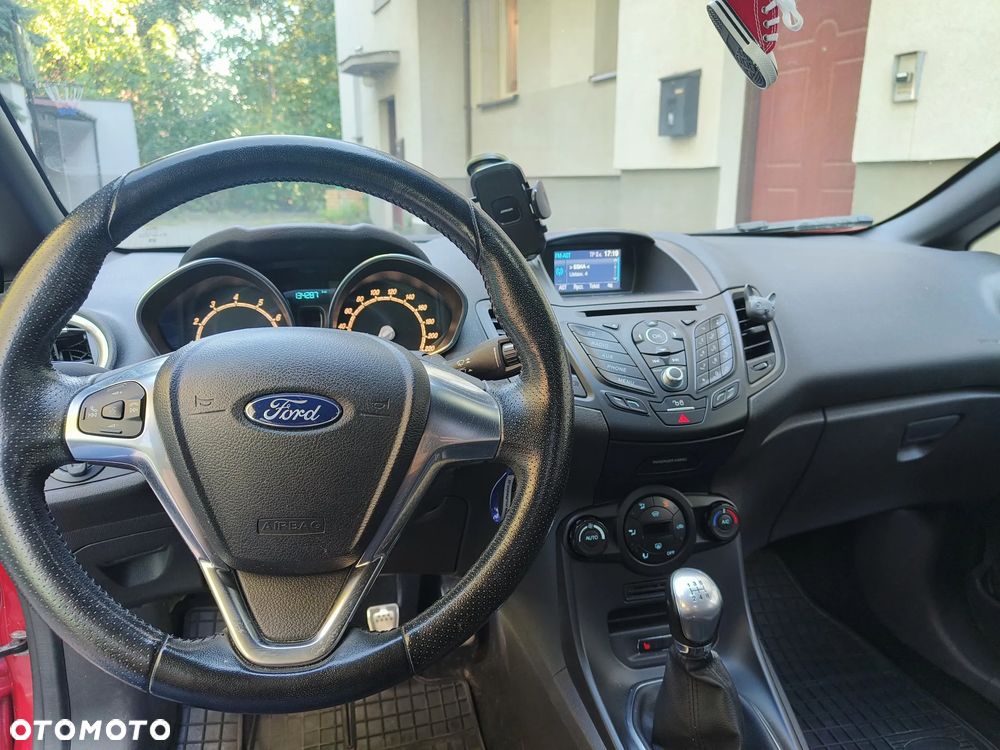 Ford Fiesta 1.0 EcoBoost ST-Line - 22
