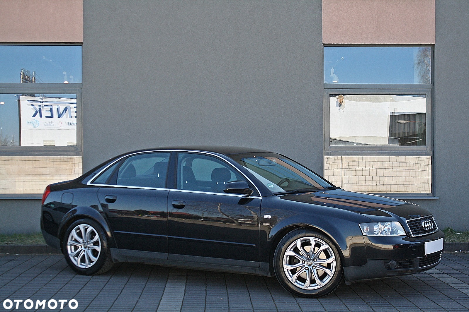 Audi A4 1.8T Quattro - 2