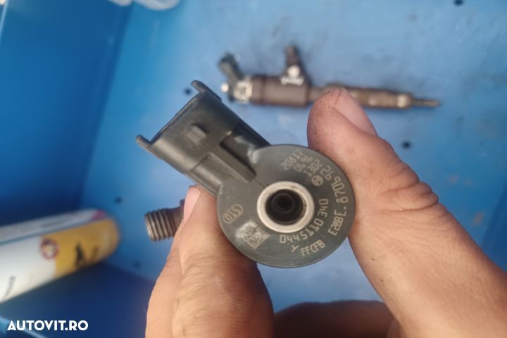 Injector motorina 0445110340 1.6 TDCI E5 Ford Fiesta 6 [2008 - 2013] - 3
